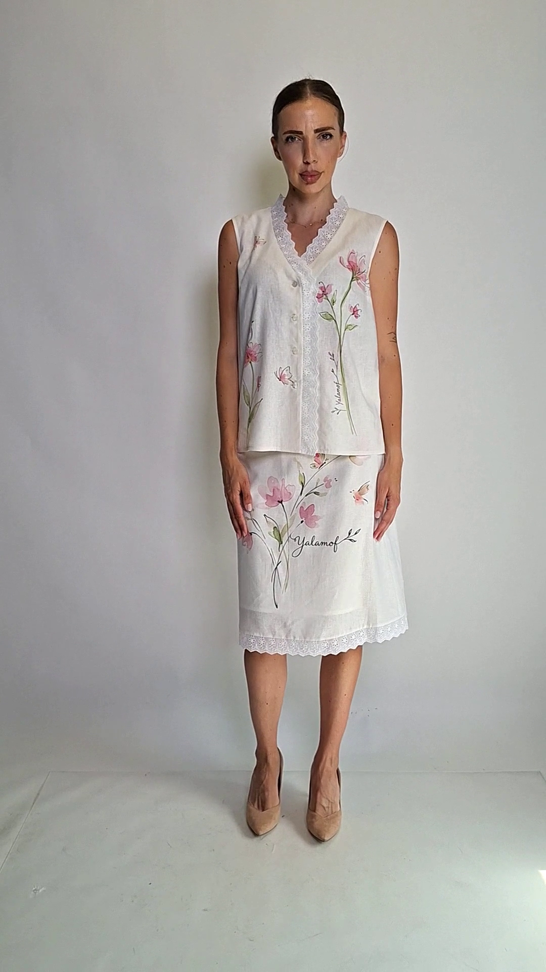 Linen Shirt with Fine Lace Vita Harmony